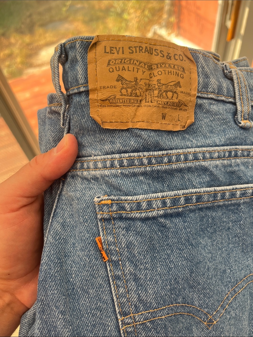 Vintage Levis Orange Tab 550 36x34 Made in Canada
